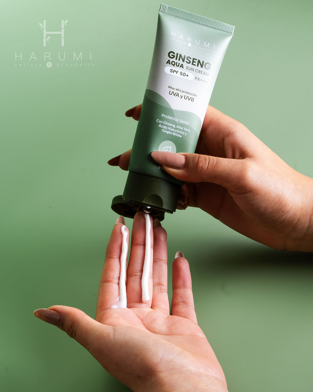 Harumi Ginseng Aqua Sun Cream SPF50 - Vista 4